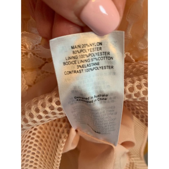 NWT, LA MAISON Talulah Women’s Off The Shoulder Popover Dress, Size Large K223 - Picture 16 of 16